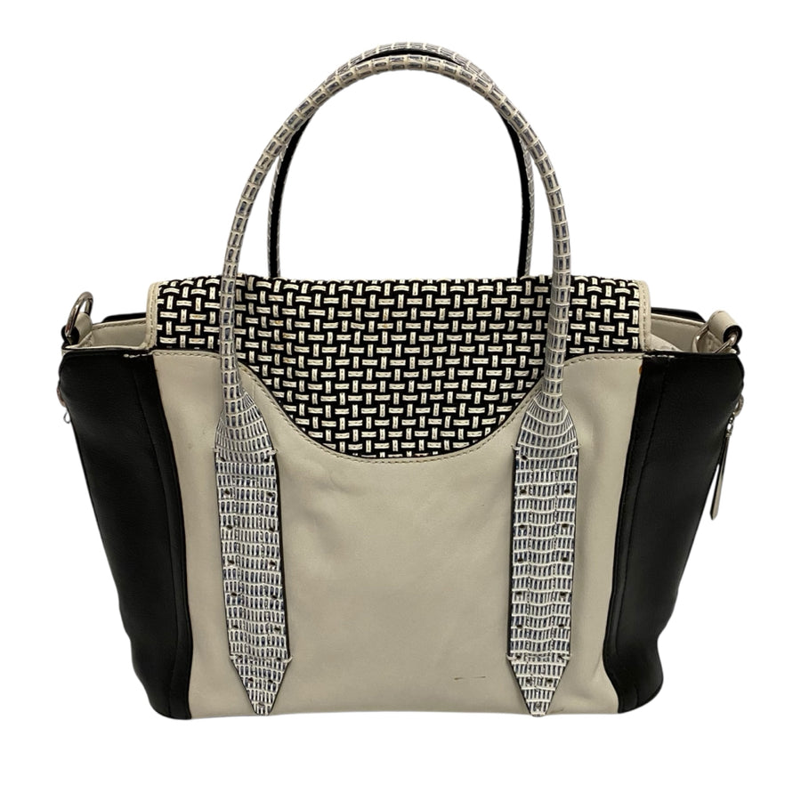 Pour la Victoire Handbag