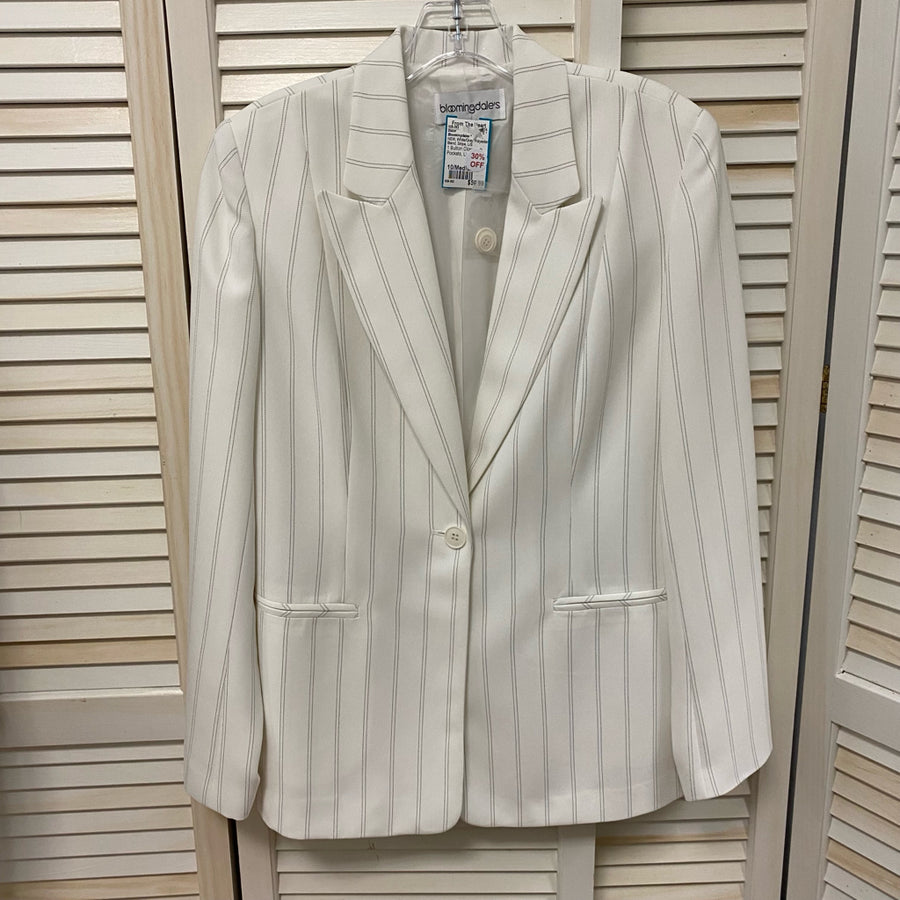 Size 10/Medium Bloomingdales * Blazer