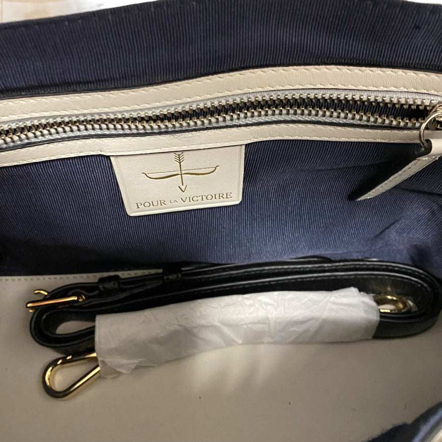 Pour la Victoire Handbag