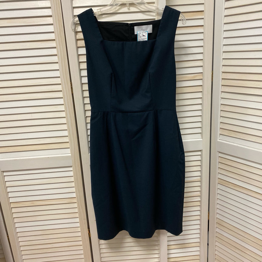 Size 8/Medium BOSS * Dress
