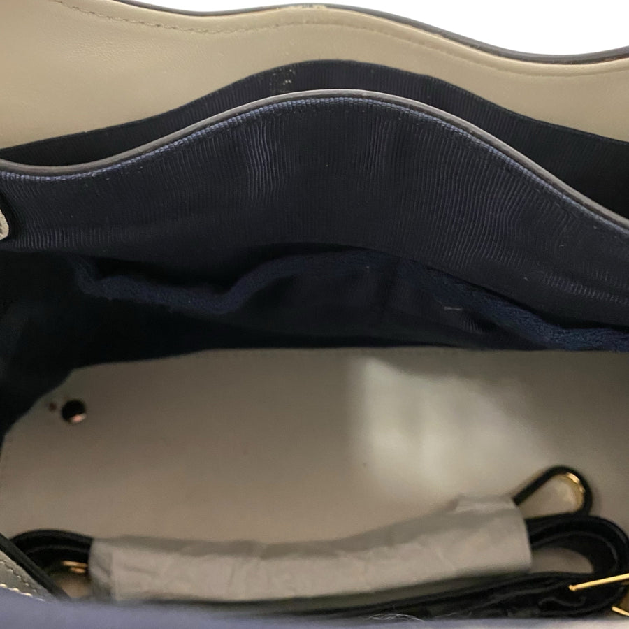 Pour la Victoire Handbag
