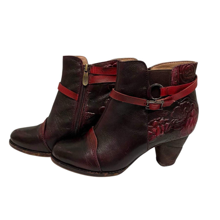 L'Artiste Ankle Boots